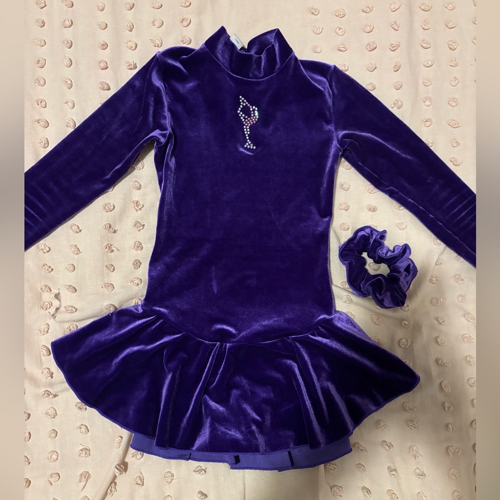 purple velvet mondor skating dress and matching scrunchie - like new